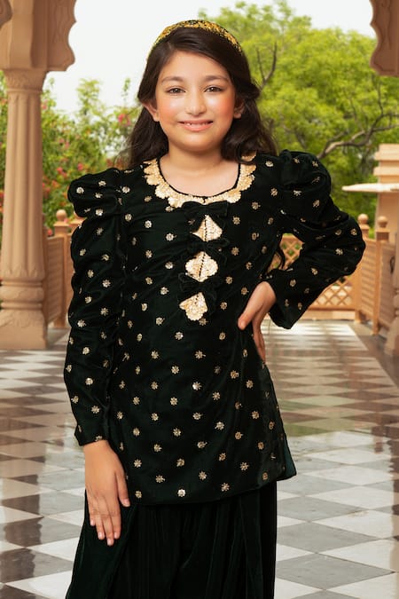 Fayon Kids_Green Velvet Embroidery, Piping Kurta And Salwar Set _Online_at_Aza_Fashions