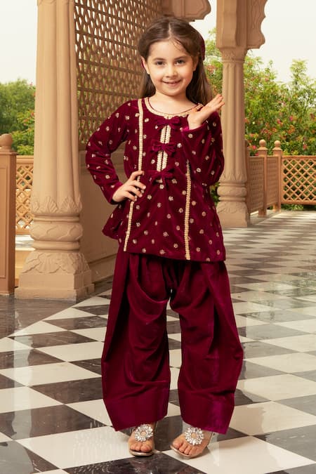 Fayon Kids Velvet Floral Motif Kurta & Salwar Set 