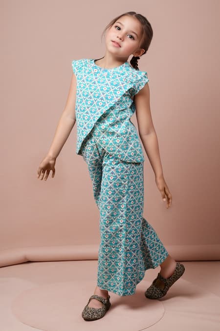 Petite Pomme Geometric Print Asymmetric Top & Pant Set 