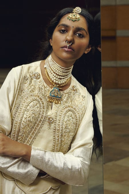 Amaara Jewels Soleil Charm Pendant Hasli Necklace Set 