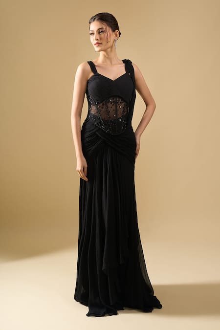 Tarun Tahiliani_Black Sequins, Beads Sweetheart Pre-draped Concept Saree Set With Corset Belt _Online_at_Aza_Fashions