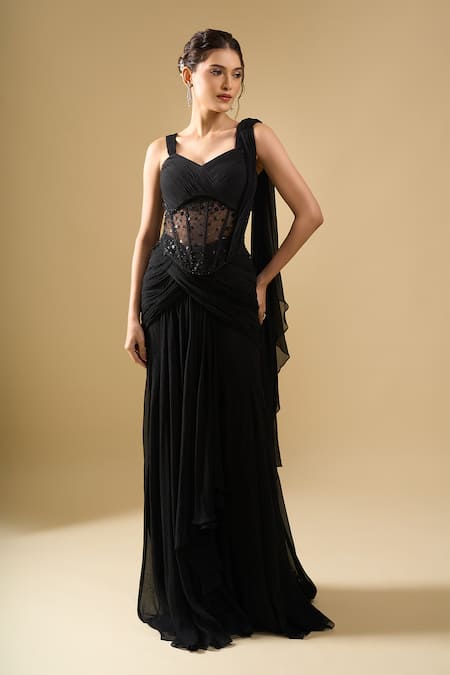 Buy_Tarun Tahiliani_Black Sequins, Beads Sweetheart Pre-draped Concept Saree Set With Corset Belt _Online_at_Aza_Fashions