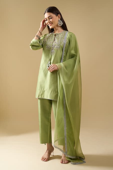 Archana Shah Zari Moon Yoke Silk Kurta Set