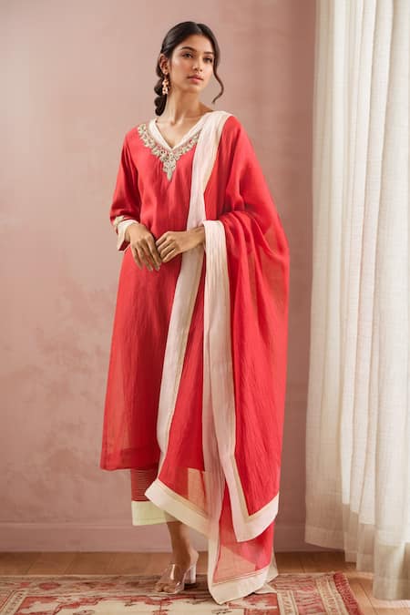 Kanika Sharma Red Chanderi Silk, Modal Beads, Stones, Embroidery Floral V-neck Kurta Set