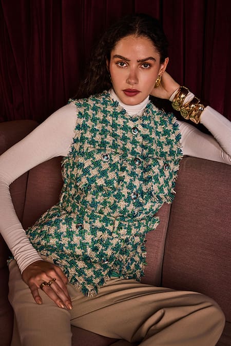 Label Deepika Nagpal Romy Tweed Houndstooth Jacket With Belt 