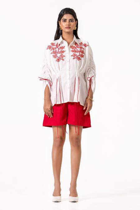 K-Anshika_White Embroidery, Beads Collared Resham Shirt With Shorts _Online_at_Aza_Fashions