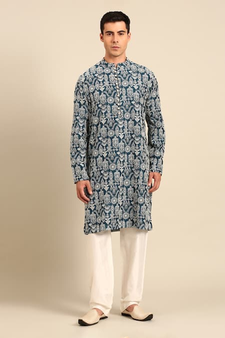 Mayank Modi - Men Embroidered Chanderi Kurta Set 