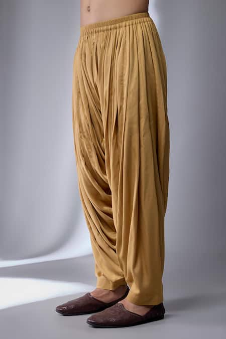 SALIL BHATIA_Gold Doriya, Modal, Satin Embroidery, Ombre Embellished Kurta Set With Stole _Online_at_Aza_Fashions