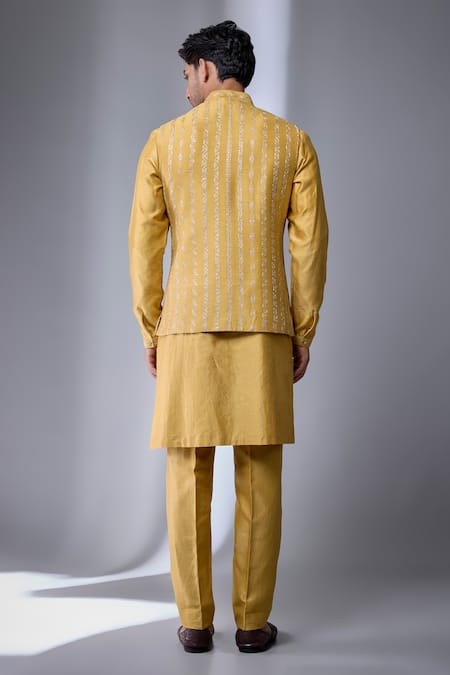 SALIL BHATIA Silk Chanderi Embellished Bundi & Kurta Set 