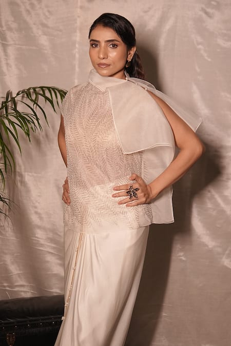 Shop_Vedangi Agarwal_Ivory Organza Embroidery High Neck Eclipse Glow Top And Skirt Set _Online_at_Aza_Fashions