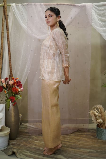 Buy Vedangi Agarwal Gold Brocade, Tissue Beads Sweetheart , Open Jacket And Pant Set Online at Aza Fashions Buy_Vedangi Agarwal_Gold Brocade, Tissue Beads Sweetheart , Open Jacket And Pant Set _Online_at_Aza_Fashions