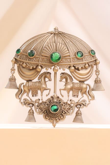 Cosa Nostraa Regal Carousel Pin 