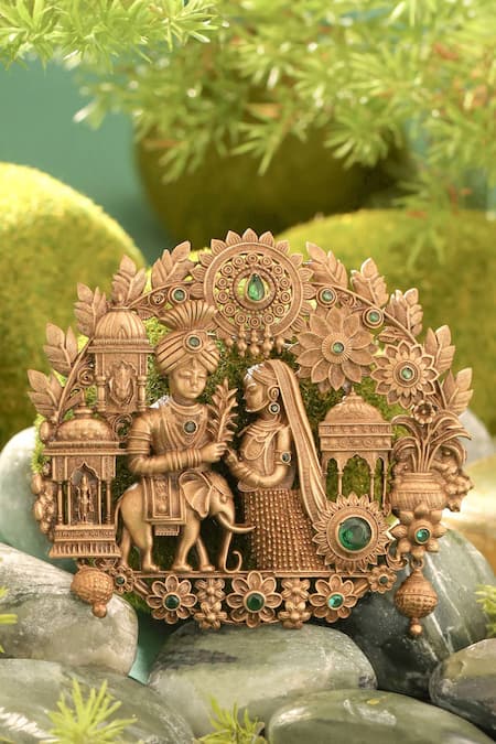 Cosa Nostraa Royal Radha-Krishna Brooch 