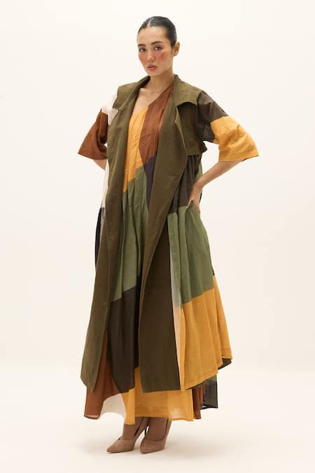 Shop_Kharakapas_Green Cotton Autumn Veil Trench Coat _Online_at_Aza_Fashions