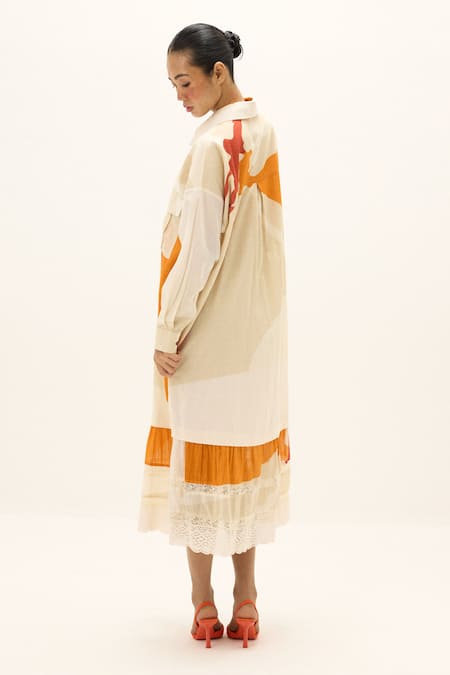 Kharakapas_Off White Cotton Lace Collared, Button-down Neck Ivory Armor Printed Dress _Online_at_Aza_Fashions