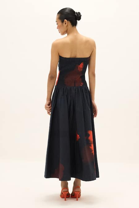 Kharakapas Nubra A-Line Dress 