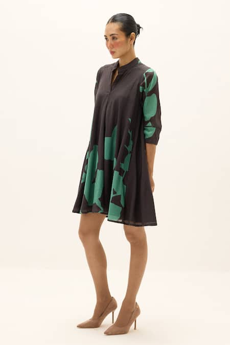Buy_Kharakapas_Charcoal Cotton Split V-neck, Mandarin Collar Terrarium Dress _Online_at_Aza_Fashions
