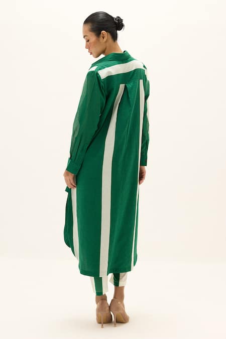 Kharakapas_Green Cotton Collared Stream Lines Print Kurta And Pant Set _Online_at_Aza_Fashions