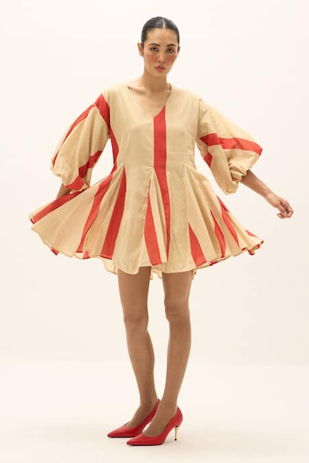 Shop_Kharakapas_Beige Cotton V-neck Sandline Dress _Online_at_Aza_Fashions