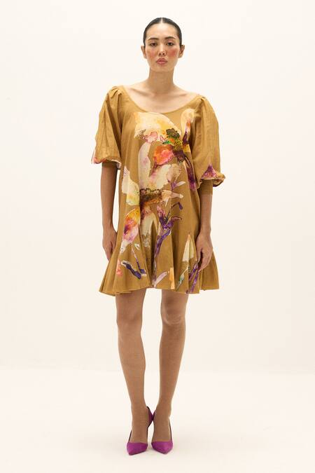 Kharakapas_Yellow Cotton Scoop Neck Oakwood Printed Dress _Online_at_Aza_Fashions