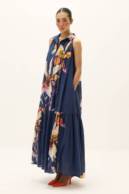 Kharakapas_Blue Cotton Collared Dania Dress _Online_at_Aza_Fashions