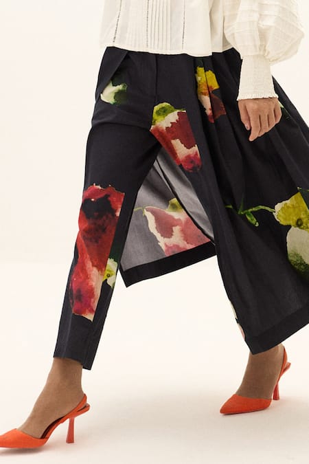 Buy_Kharakapas_Multi Color Cotton Noira Printed Pant 