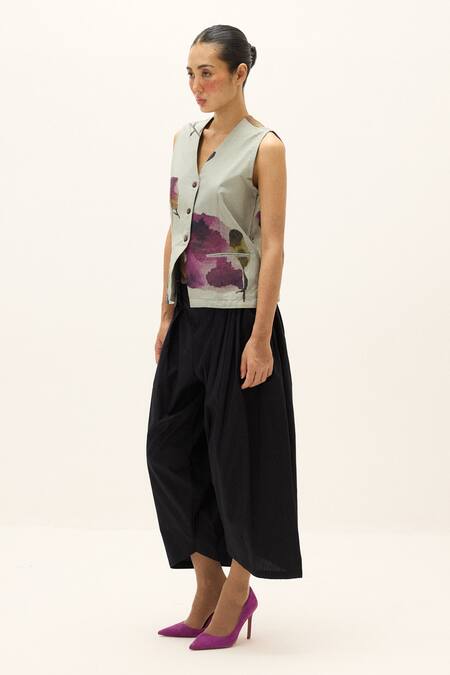 Buy Kharakapas Blue Cotton V-neck Aurora Printed Waistcoat Online at Aza Fashions Buy_Kharakapas_Blue Cotton V-neck Aurora Printed Waistcoat _Online_at_Aza_Fashions