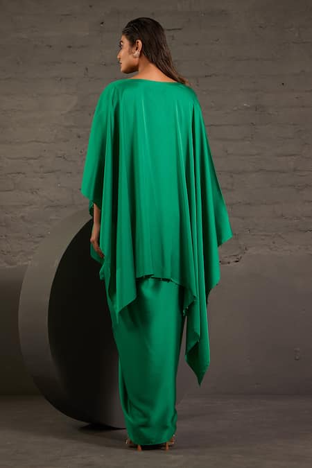 One Knot One By Ashna Sequin & Resham Hand Embroidered Kaftan With Skirt 