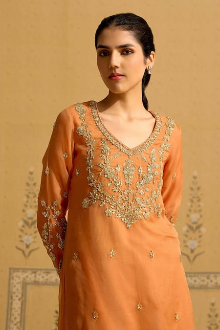 Buy_Shyam Narayan Prasad_Rust Silk Organza Embroidery, Zari V-neck Zardozi Kurta Set 