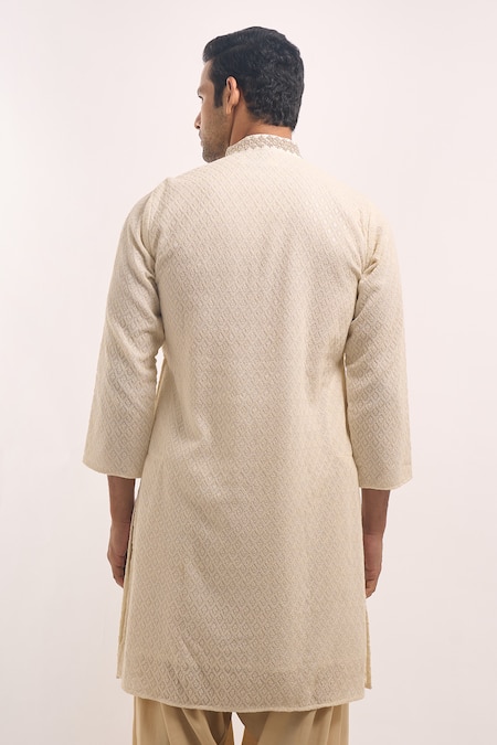 Arihant Rai Sinha Geometric Pattern Embroidered Kurta 