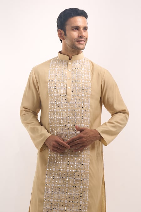 Arihant Rai Sinha Cream Cotton Mirrors, Embroidery Work Kurta at Aza Fashions Arihant Rai Sinha_Cream Cotton Mirrors, Embroidery Work Kurta _at_Aza_Fashions