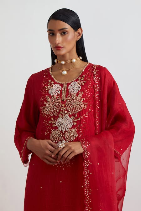 One Not Two Silk Organza Scalloped Sequins Dupatta 