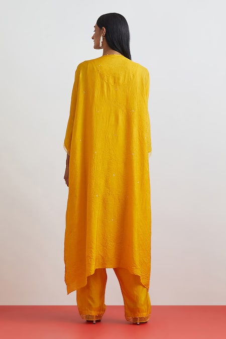 One Not Two Crushed Silk Embroidered Roses Kaftan Set 