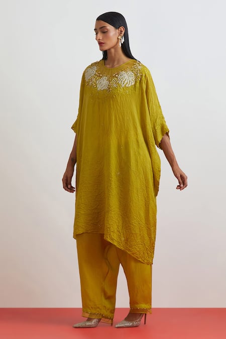 One Not Two Floral Embroidered Kaftan & Pant Set 