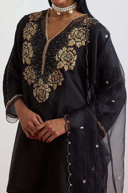 One Not Two Hand Embroidered Scalloped Sequins Dupatta 