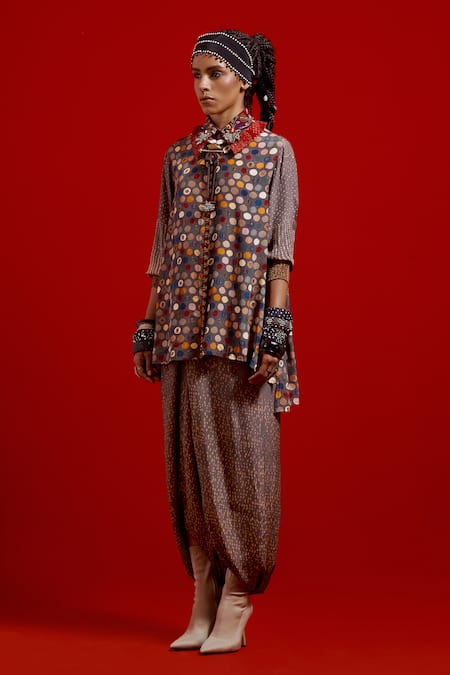 Aseem Kapoor_Gray Crepe Embroidery Collared Atri Straight Printed Shirt _Online_at_Aza_Fashions