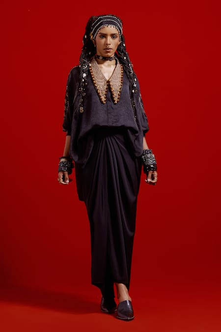 Shop_Aseem Kapoor_Black Silk Embroidery V-neck, Collared Mandala Textured Shirt _Online_at_Aza_Fashions