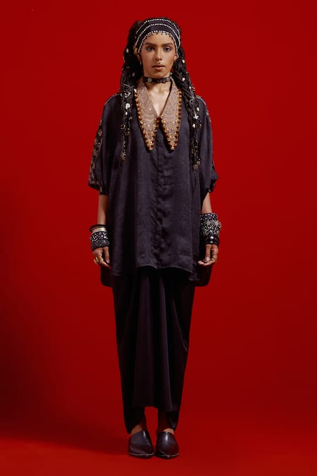 Aseem Kapoor_Black Silk Embroidery V-neck, Collared Mandala Textured Shirt _at_Aza_Fashions