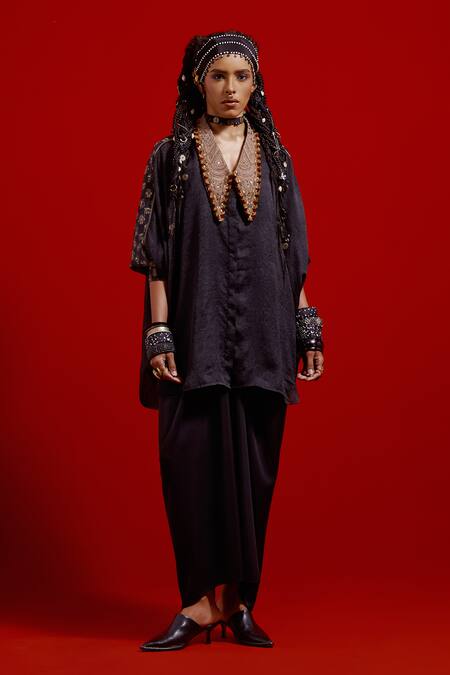 Buy_Aseem Kapoor_Black Silk Embroidery V-neck, Collared Mandala Textured Shirt 