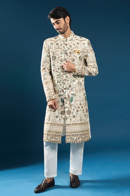 Arihant Rai Sinha Cream Heavy Embroidered Sherwani Set 