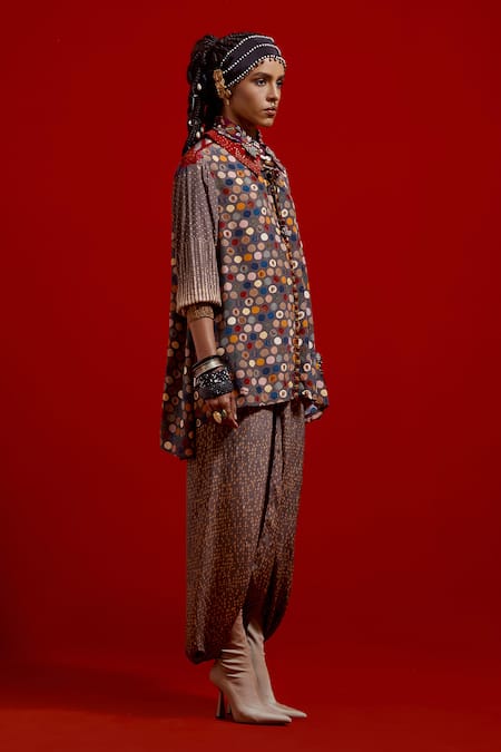 Buy_Aseem Kapoor_Gray Crepe Embroidery Collared Atri Straight Shirt And Draped Pant Set _Online_at_Aza_Fashions