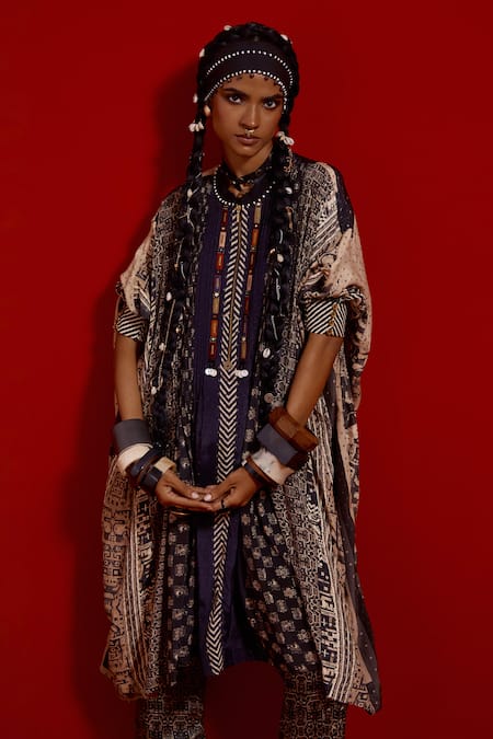 Buy_Aseem Kapoor_Gray Crepe, Satin Embroidery, Beads, Tassels Ritu Kaftan Tunic And Trouser Set 