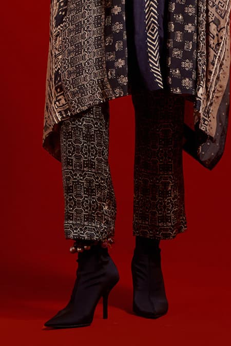 Shop_Aseem Kapoor_Gray Crepe, Satin Embroidery, Beads, Tassels Ritu Kaftan Tunic And Trouser Set 