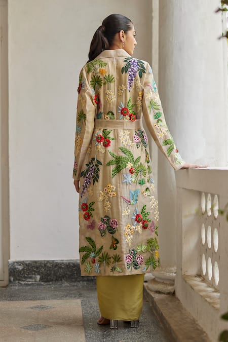 Betrue Beige Organza, Silk Embroidery V-neck Zari Garden Jacket at Aza Fashions Betrue_Beige Organza, Silk Embroidery V-neck Zari Garden Jacket _at_Aza_Fashions