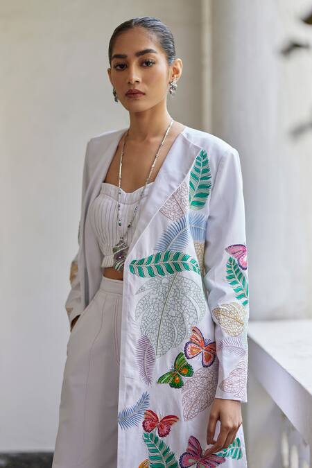 Betrue_White Cotton, Linen Embroidery Collared Butterfly Jacket _Online_at_Aza_Fashions