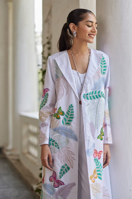 Buy_Betrue_White Cotton, Linen Embroidery Collared Butterfly Jacket _Online_at_Aza_Fashions