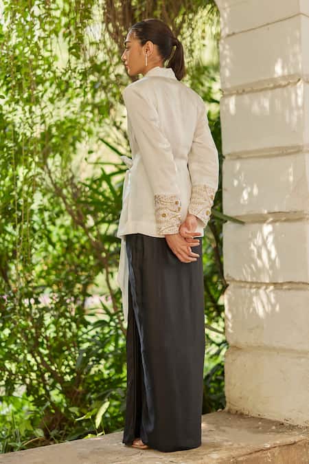 Betrue Camellia Silk Wrap Jacket 