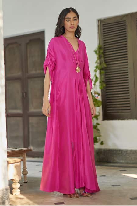Buy_Betrue_Pink Silk V-neck Rani Kaftan _Online_at_Aza_Fashions
