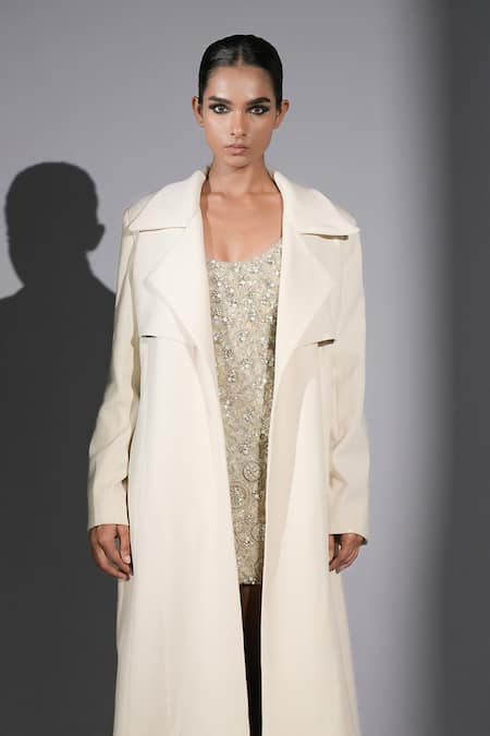 Buy_Nikita Mhaisalkar_White Suiting Collared Long Trench Coat _Online_at_Aza_Fashions