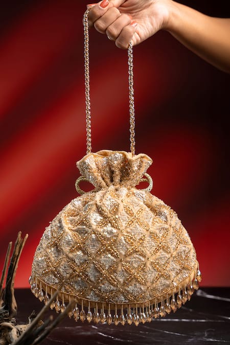 Nayaab By Sonia Leafy Lattice Embroidered Potli 